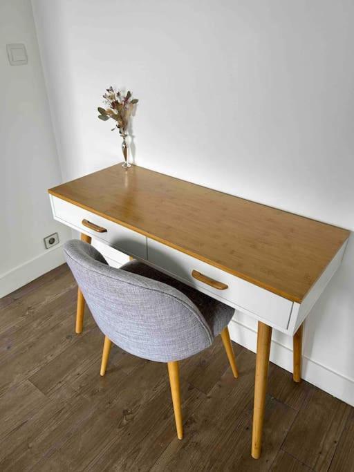 Studio- Avec Parking- Proche Cathedrale Reims Ngoại thất bức ảnh