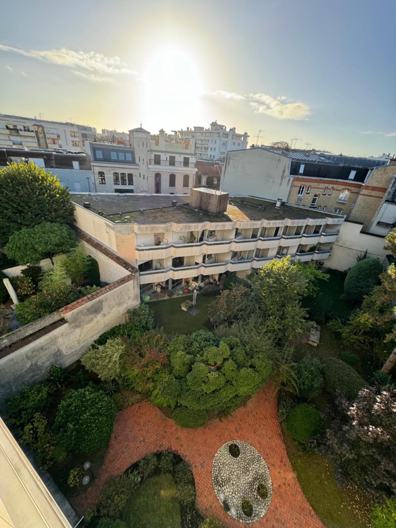 Studio- Avec Parking- Proche Cathedrale Reims Ngoại thất bức ảnh